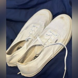 White vans , 7